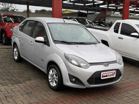 Ford Fiesta Class 1.6 completo