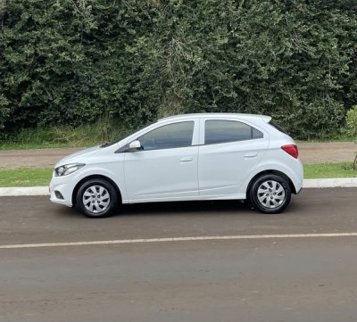 Onix LT 1.0 COMPLETO