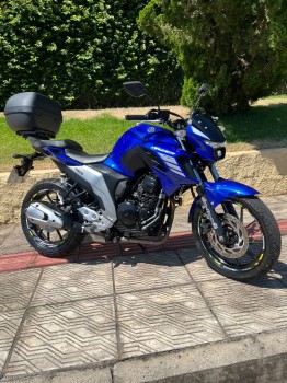 Yamaha Fazer 250