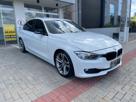 BMW 320i 