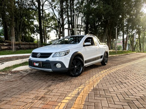 Volkswagen Saveiro Cross 1.6 - Impecável