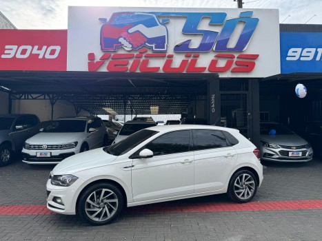 Volkswagen Polo HIGHLINE 1.0