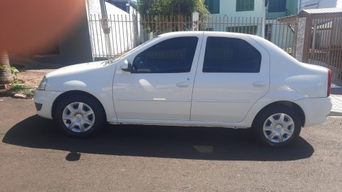 Renault Logan 1.6 completo