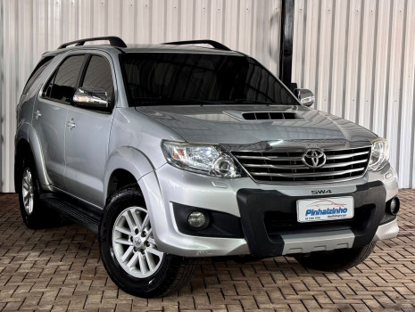 Toyota Hilux Sw4 SRV 3.0 4X4