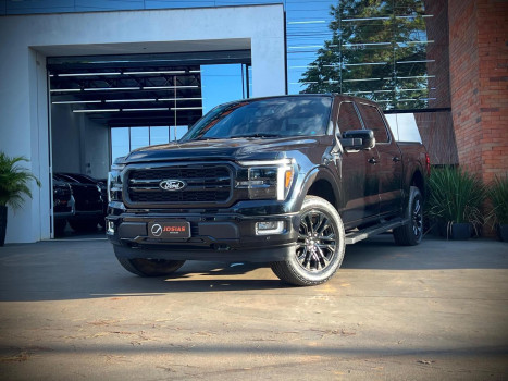 Ford  f-150 lariat