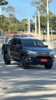 Toyota Hilux SR FLEX 2.7