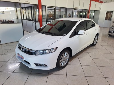 Honda Civic Sedan LXR 2.0 Flexone 16V Aut. 4p